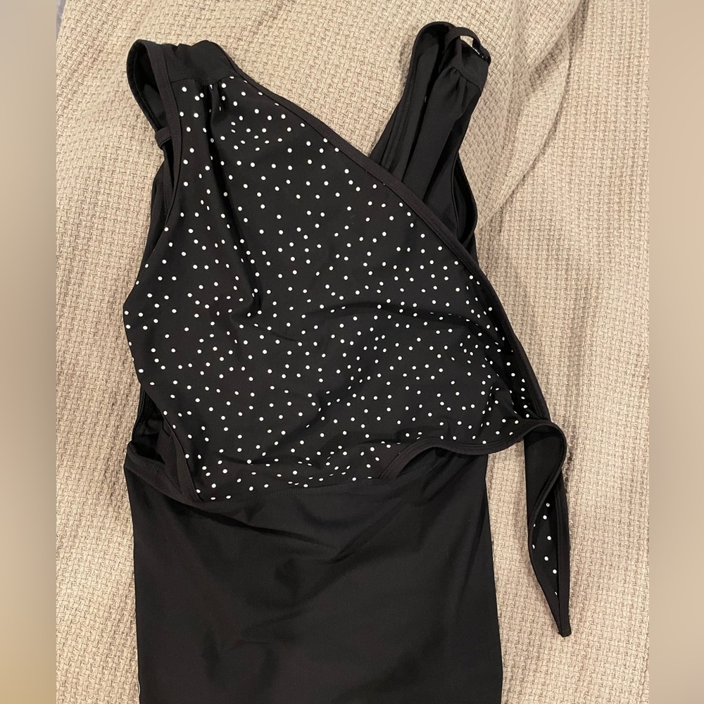 Nesting Days Black and White Polka Dot Infant Carrier